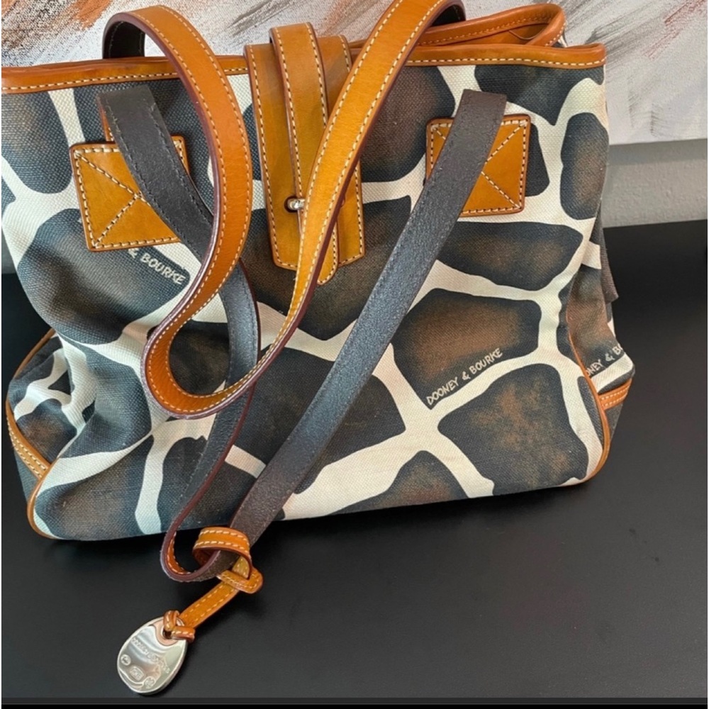 Dooney & Bourke Shoulder Bag